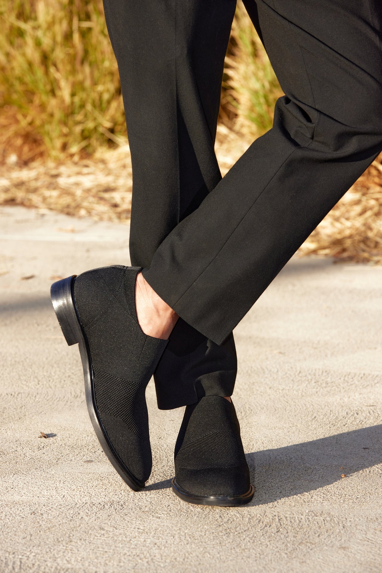 X1541 - 2.4 Inches Taller (Black) - Men's Shoes
