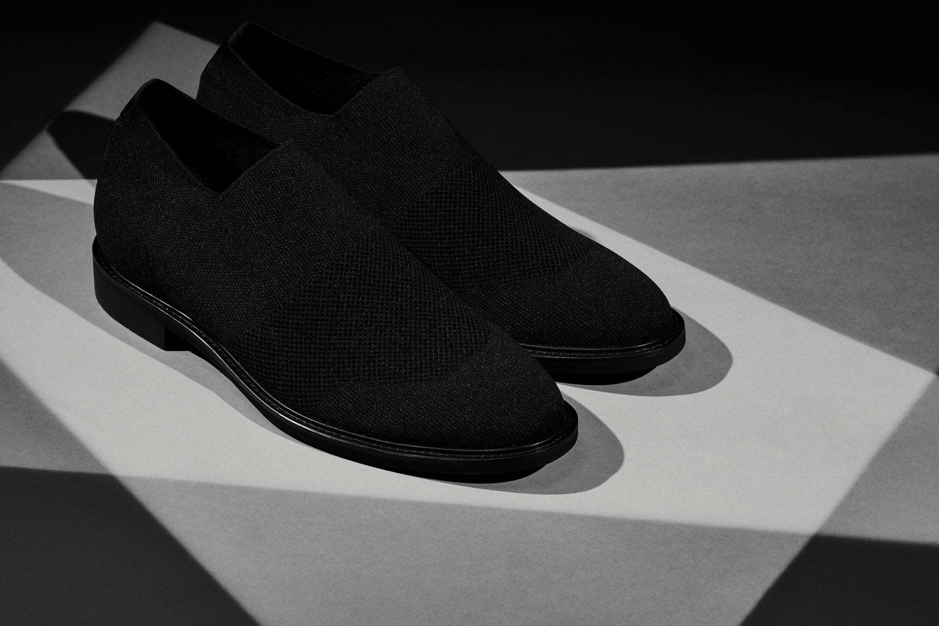 X1541 - 2.4 Inches Taller (Black) - Men's Shoes