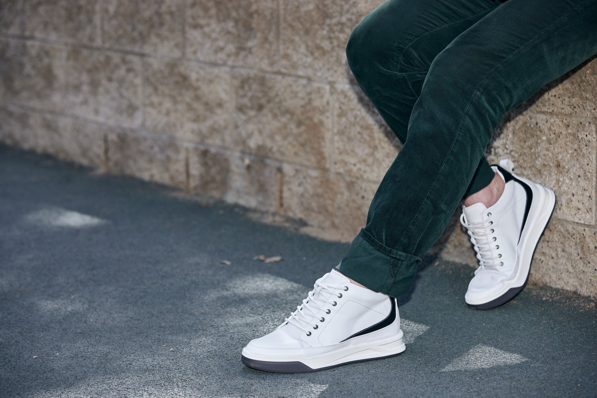 Y7151 - 2.6 Inches Taller (Off-White) - Leather Ankle Top Men's Sneak-Boot