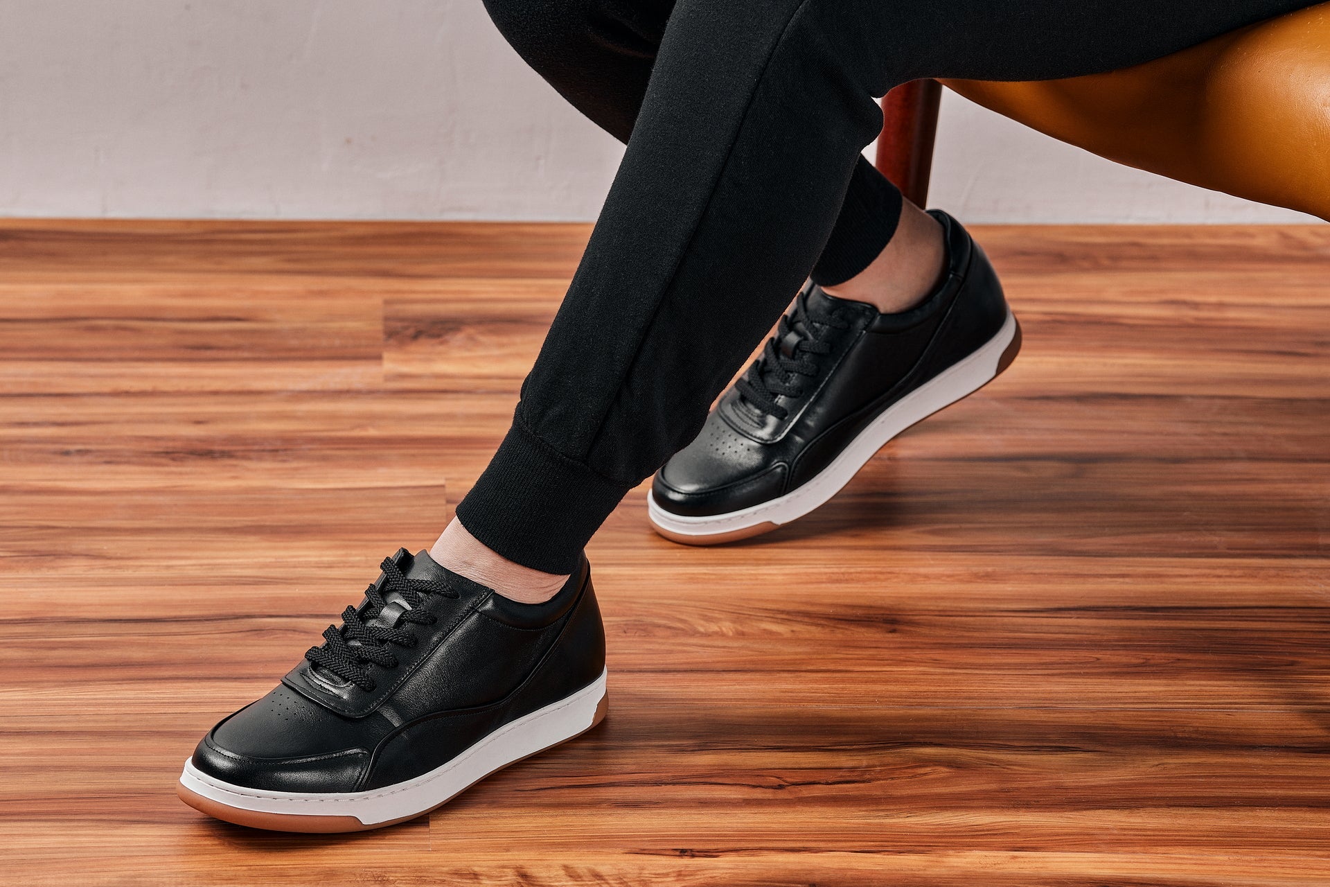 Y7885 - 2.6 Inches Taller (Black/White & Gum Sole) - Elevated Leather Men's Sneakers