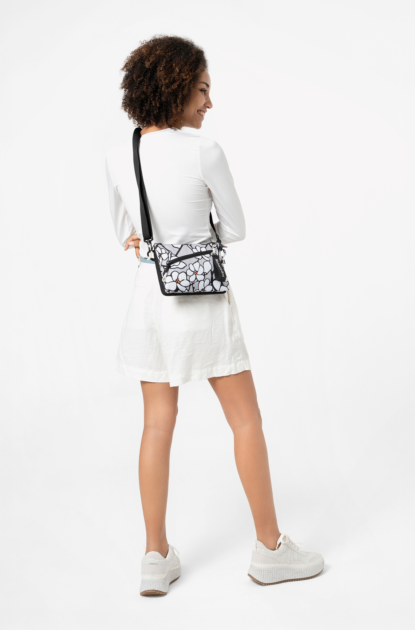 Zoom | Slim RFID Crossbody Bag