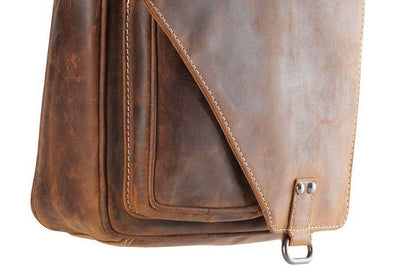 Scott Men's Buffalo Leather Shoulder Bag With Flap