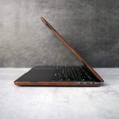 The Helm | Adventure Guide Macbook Air/Pro Cover