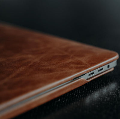 The Helm | Adventure Guide Macbook Air/Pro Cover