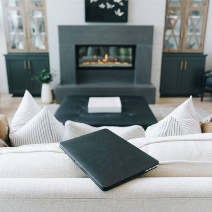 The Helm | Adventure Guide Macbook Air/Pro Cover