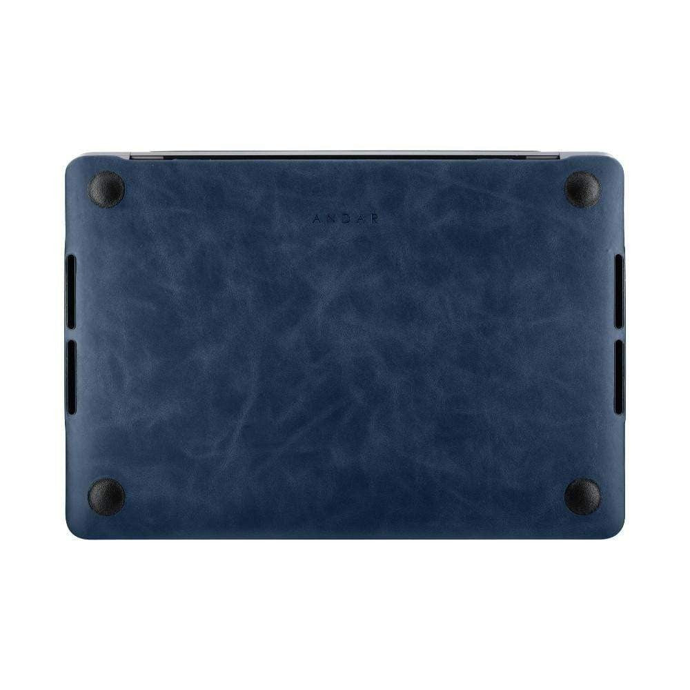The Helm | Adventure Guide Macbook Air/Pro Cover
