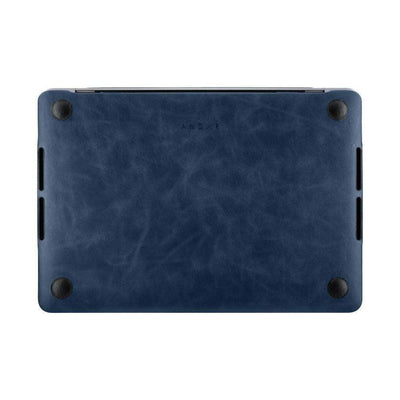 The Helm | Adventure Guide Macbook Air/Pro Cover