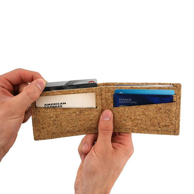 The Ambassador – Slim RFID-Blocking Bifold Wallet