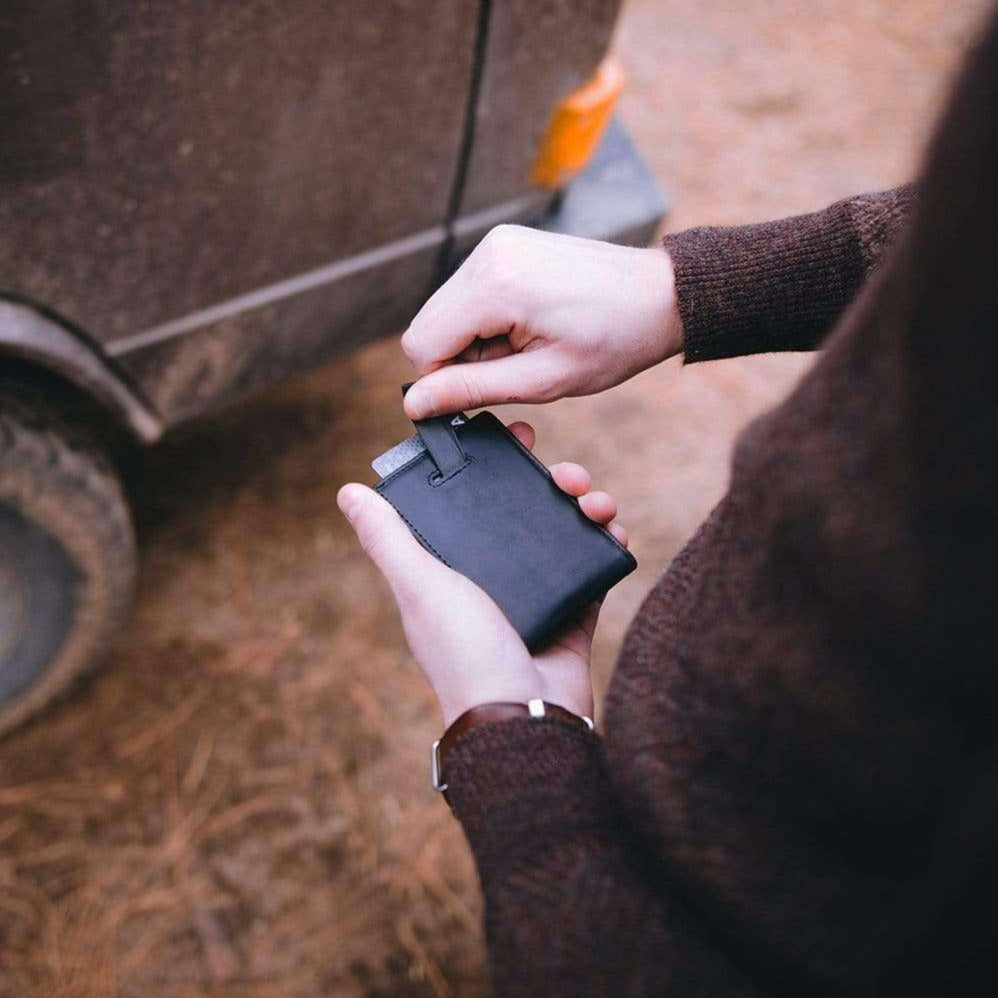 The Apollo – Men's Slim RFID Bifold Wallet