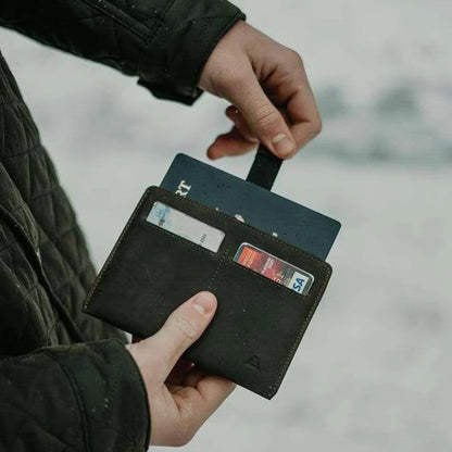The Atlas – Men's RFID Travel Bifold Wallet