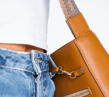 Thafael Crossbody Travel Bag – Anti-Theft, Vegan Cactus Leather (Limited Edition)