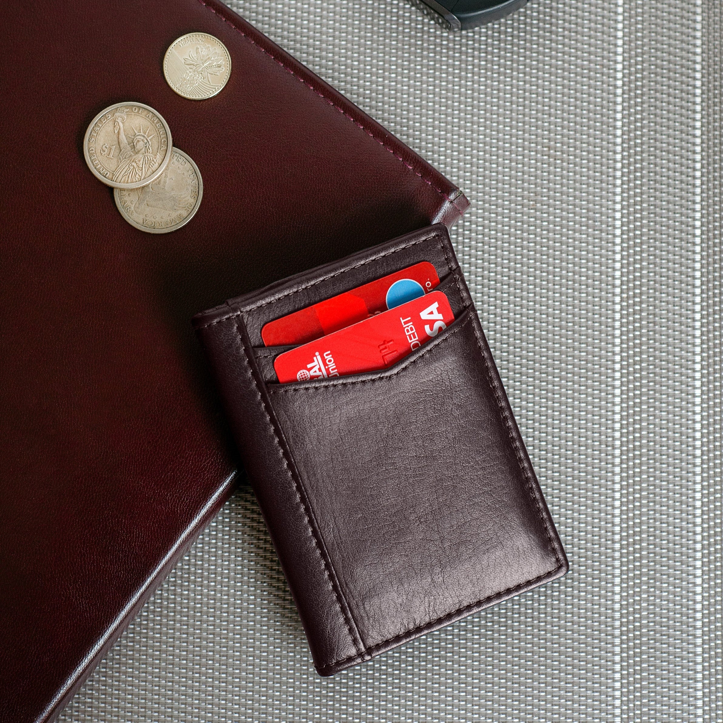 Slim Vertical 1.0 Wallets (Cards, Cash, Coins, AirTag)