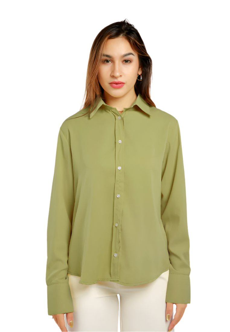 Basic Long Sleeved Collared Shirt