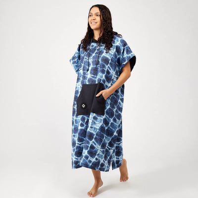 Changing Poncho: Agua Blue