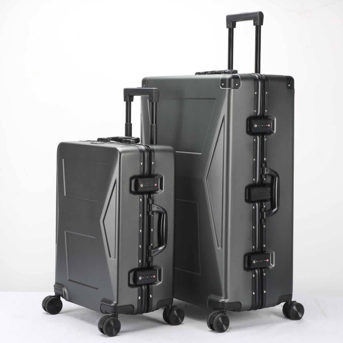 Cyber Luggage - Tesla Cybertruck-Inspired 28" Checked Suitcase