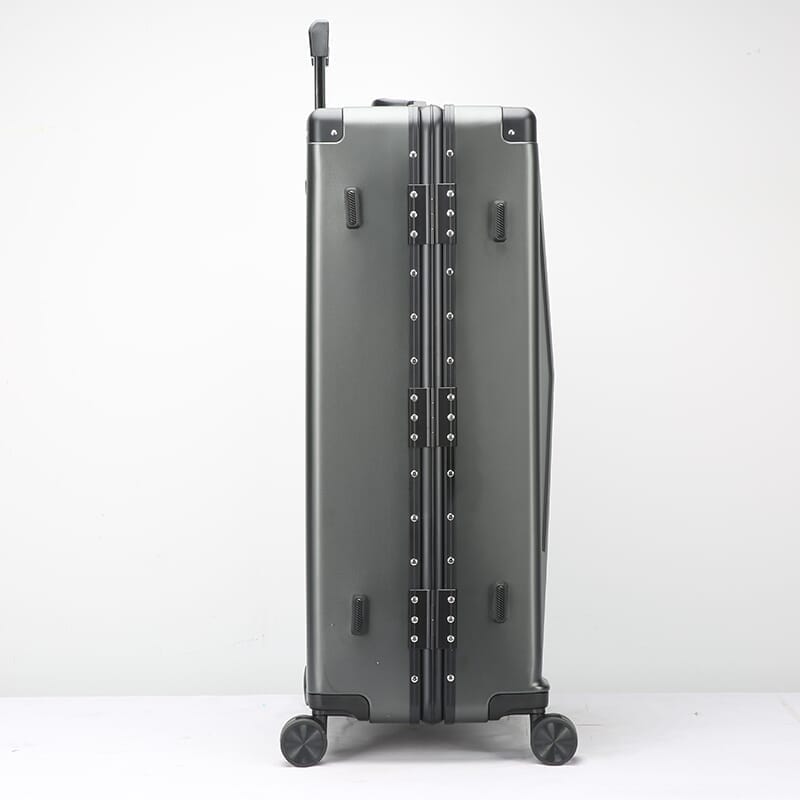 Cyber Luggage - Tesla Cybertruck-Inspired 28" Checked Suitcase