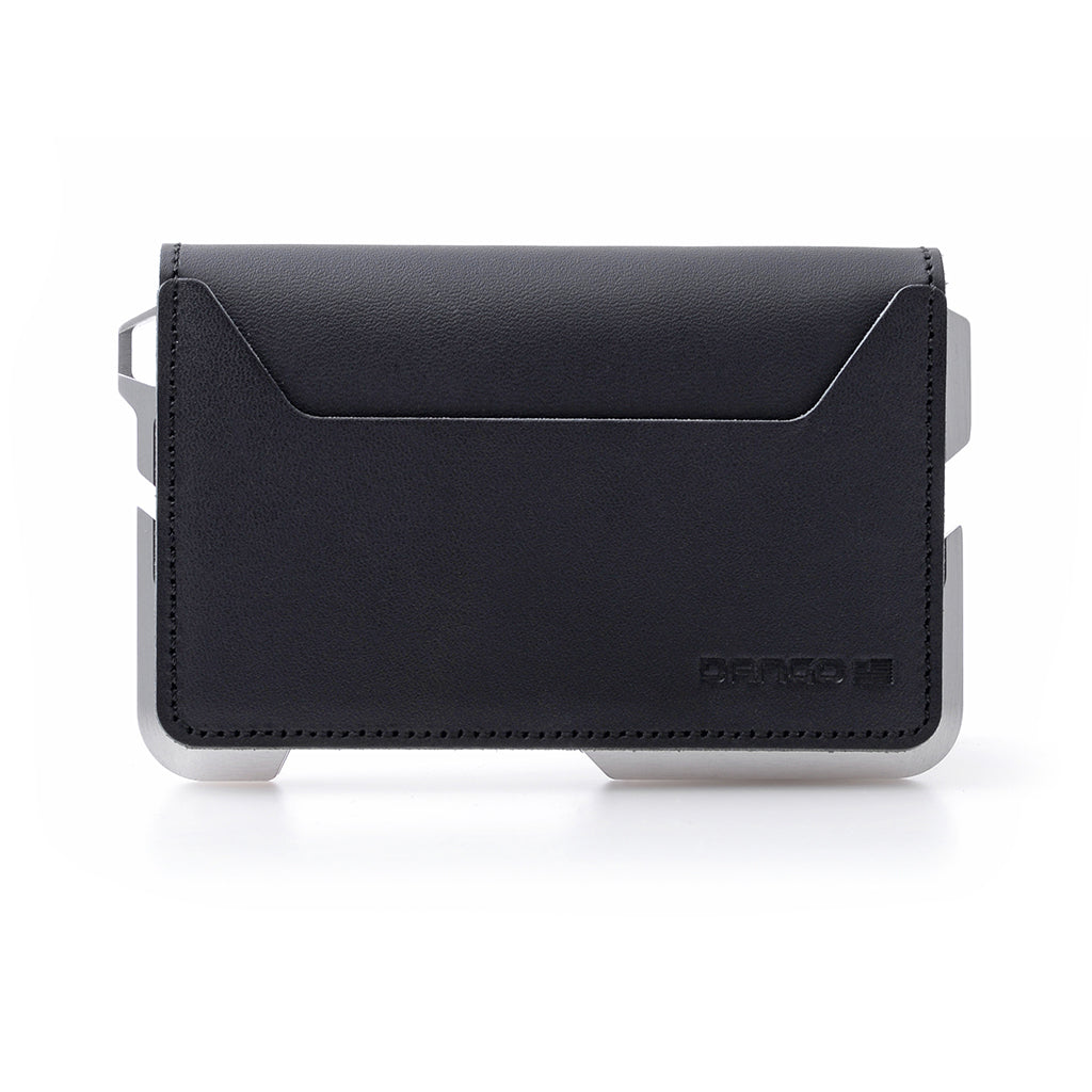 D01 DAPPER™ BIFOLD WALLET