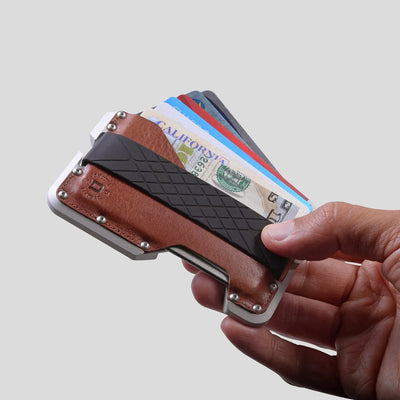 D01 DAPPER™ Wallet