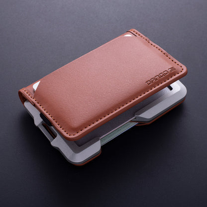 D03 DAPPER™ BIFOLD WALLET