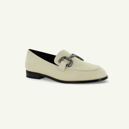 Georgina: Classic Loafer - Ecru