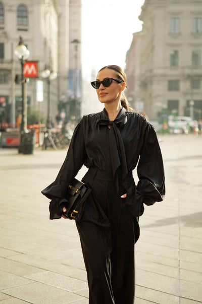Protagonista Tencel Bow-Tie Black Blouse With Voluminous Airy Sleeves