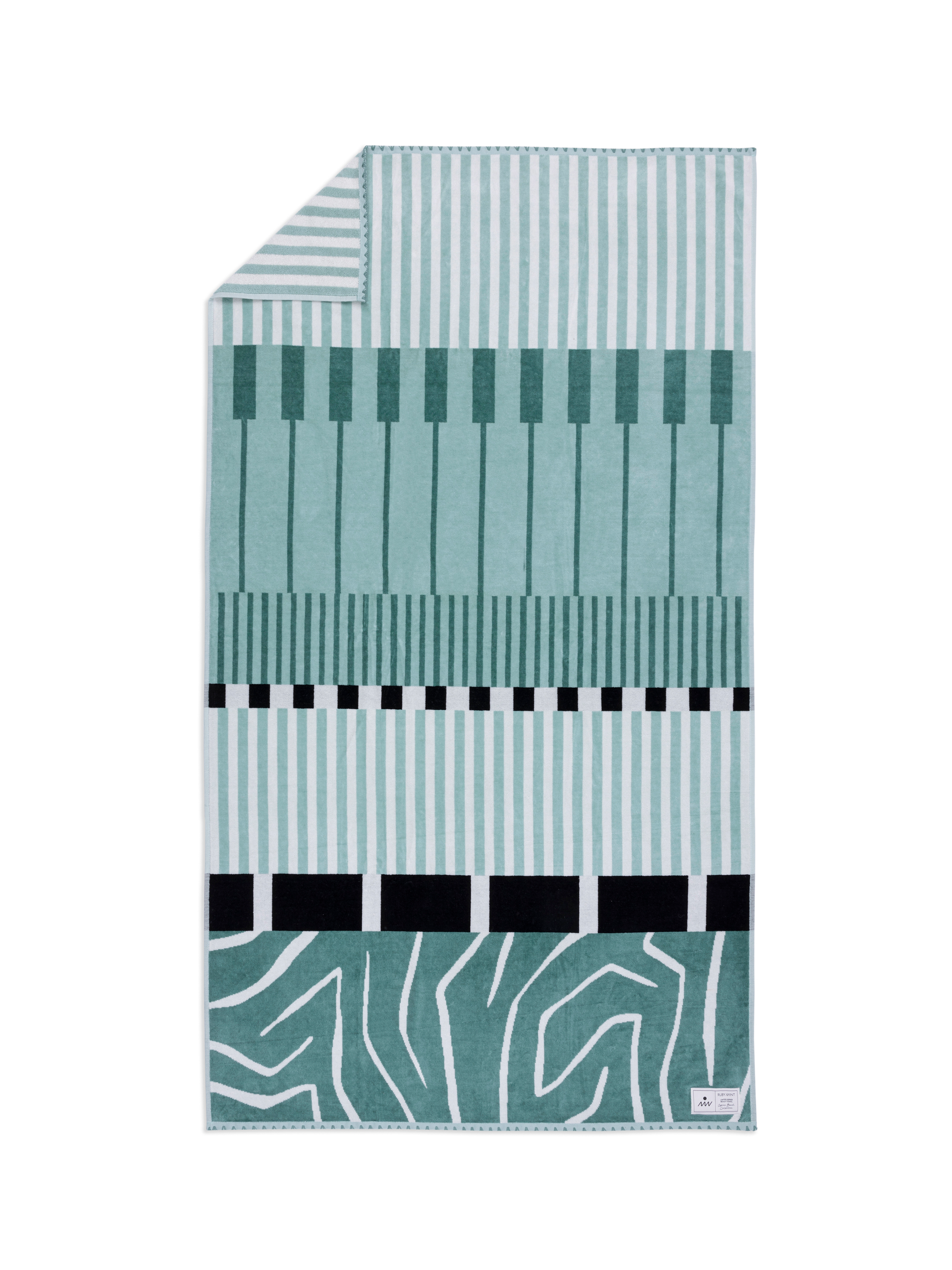 Hawthorne Beach Towel