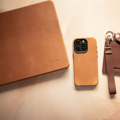 The Helm | Adventure Guide Macbook Air/Pro Cover