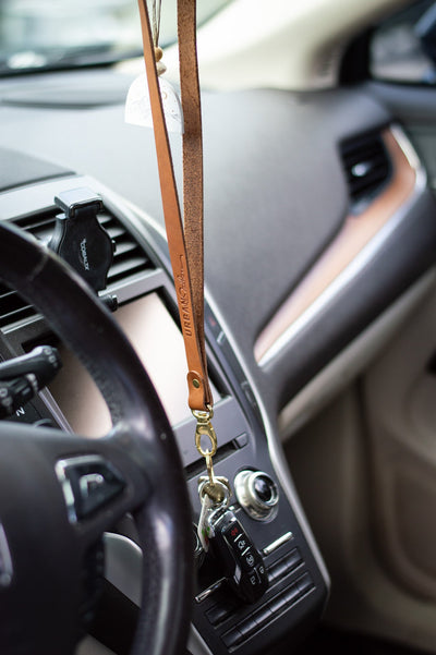 Leather Lanyard – Handcrafted Full-Grain Key & ID Holder