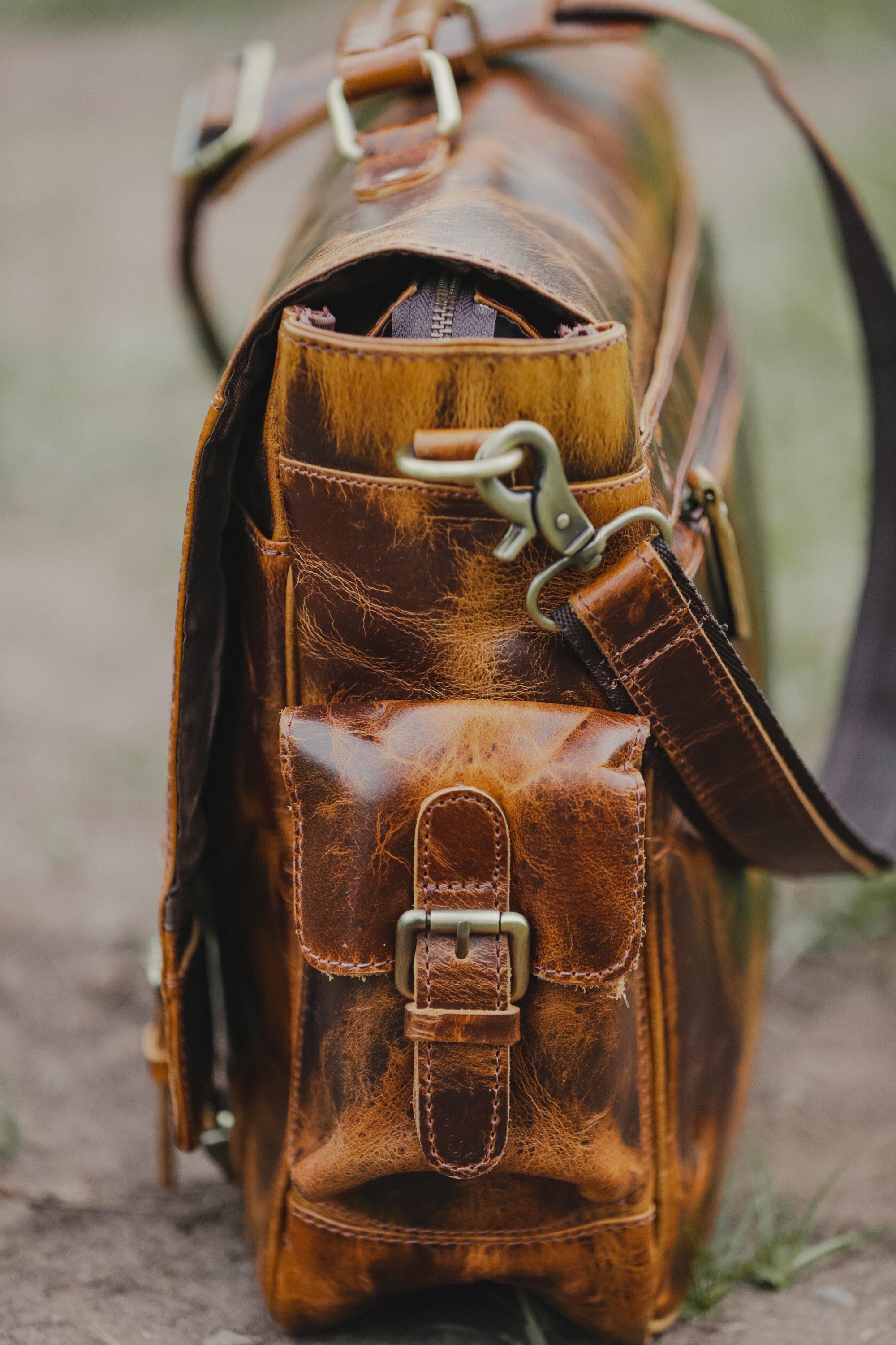 Sitka Leather Messenger Bag