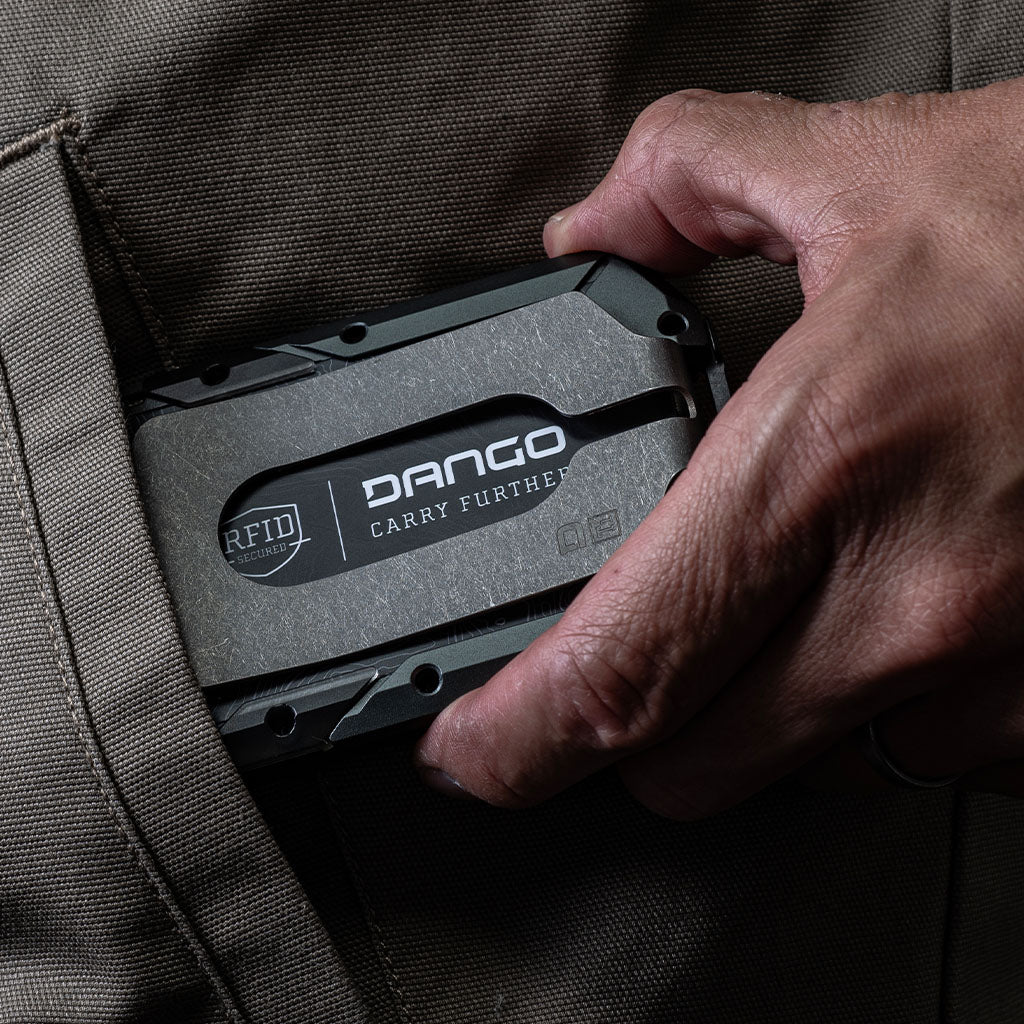 M4 MAVERICK™ RAIL WALLET with TITANIUM CLIP