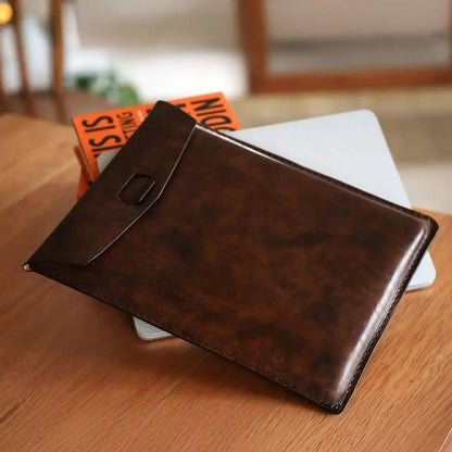 Oldis LC1: Leather Laptop Case