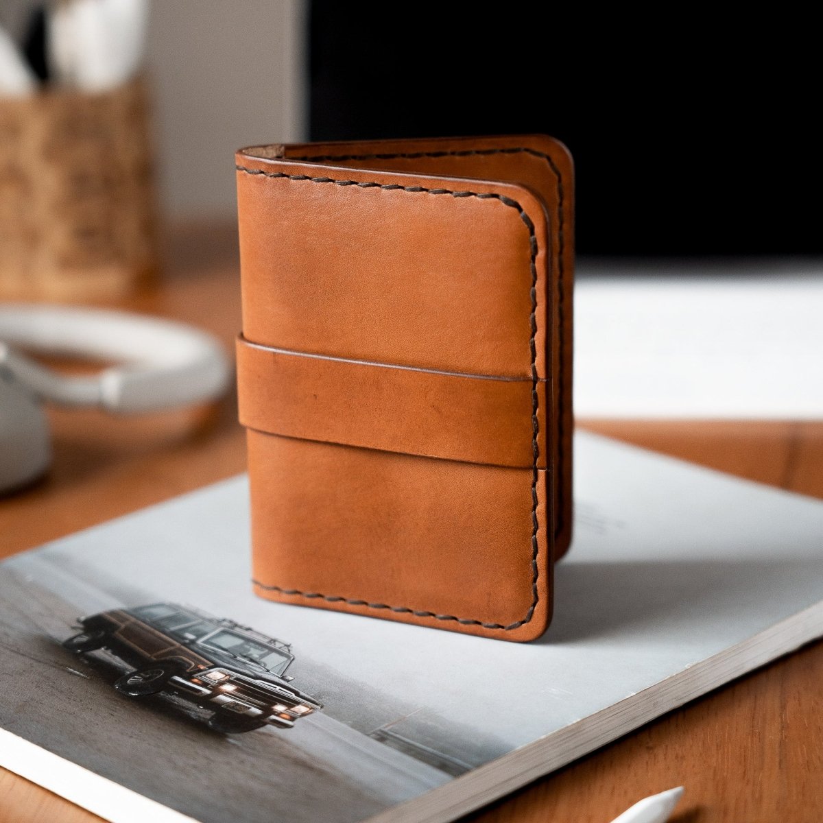 Oldis T1: Passport Wallet