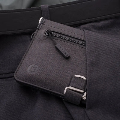 P02 Pioneer™ Travel Wallet