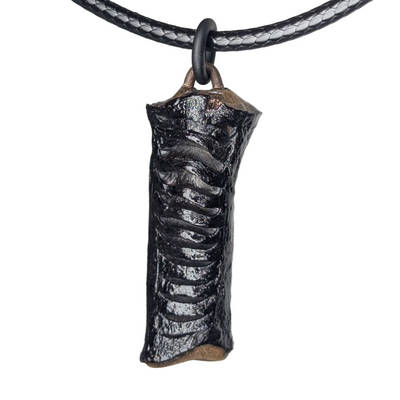 Calyra Pendant Necklace