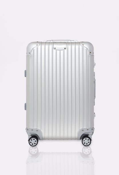 Silver Carry-On ‘Genesis’ 20