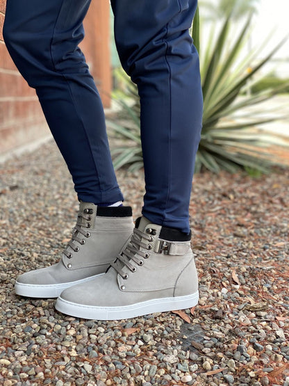 T53120 - 2.6 Inches Taller (Nubuck Grey) - High Top Men's Sneak-boot