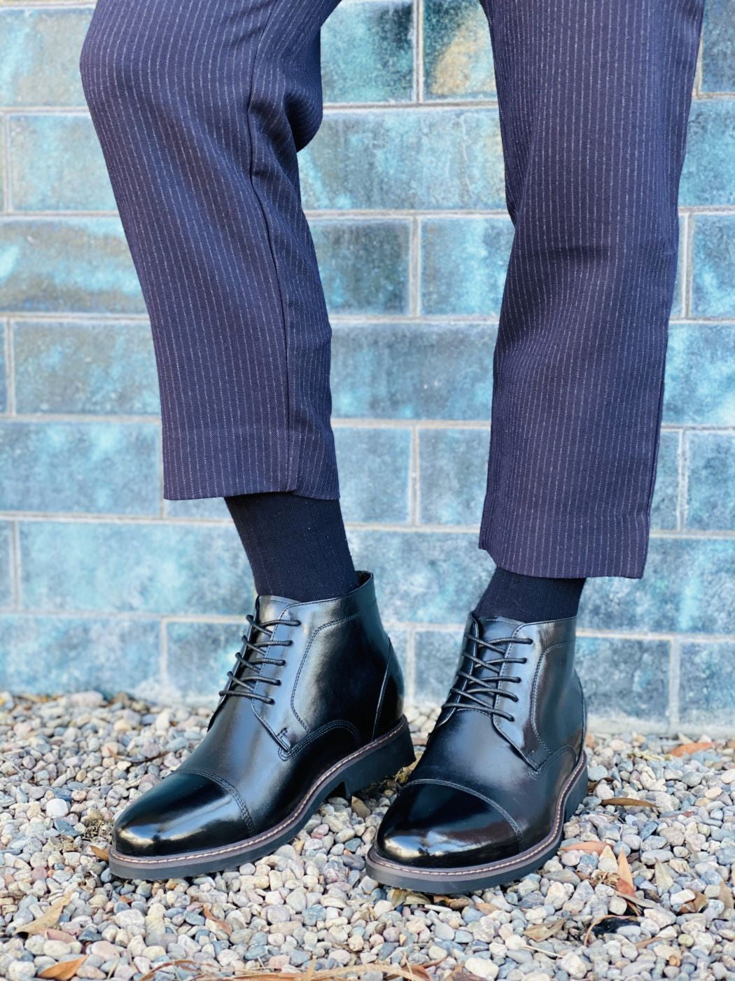 Y41080 - 3.2 Inches Taller (Black) - Men's Boots