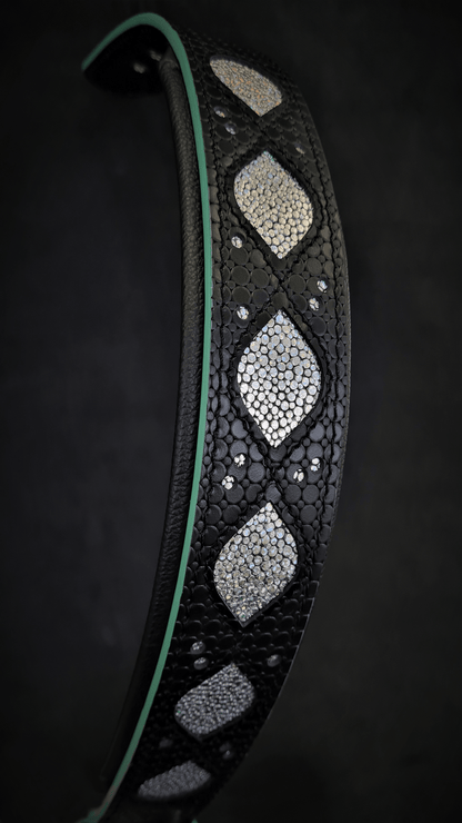 The "Ariel" Dog Collar